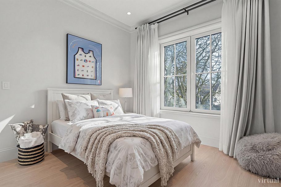 3581 W 19th Avenue Vancouver, BC - 14