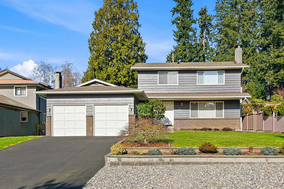 2716 Byron Road North Vancouver, BC - 2