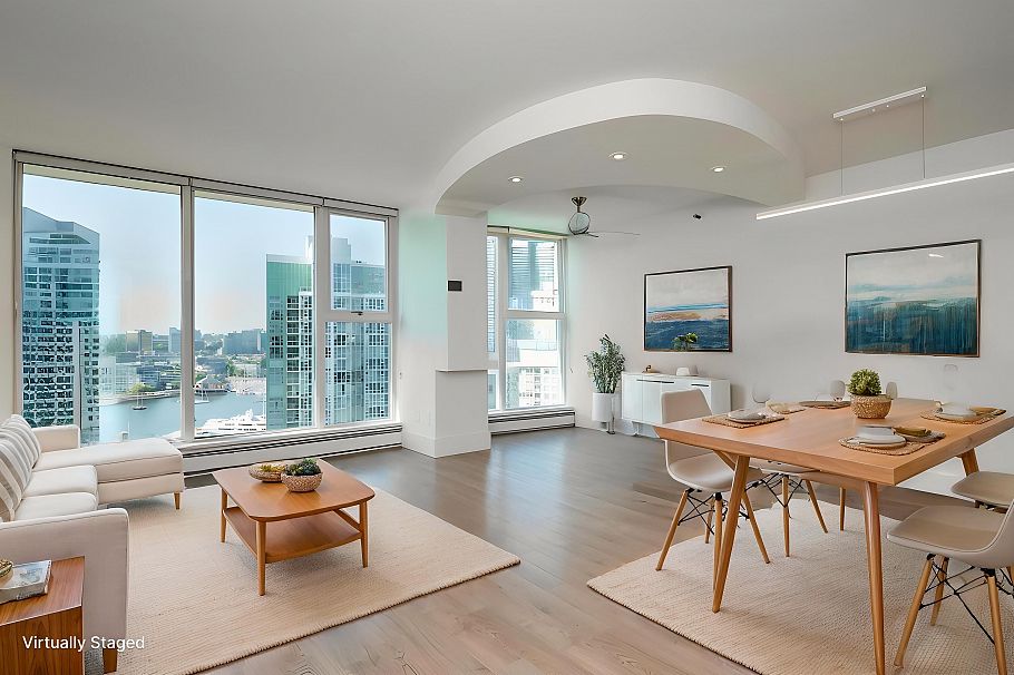 2005 1009 Expo Boulevard Vancouver, BC - 2