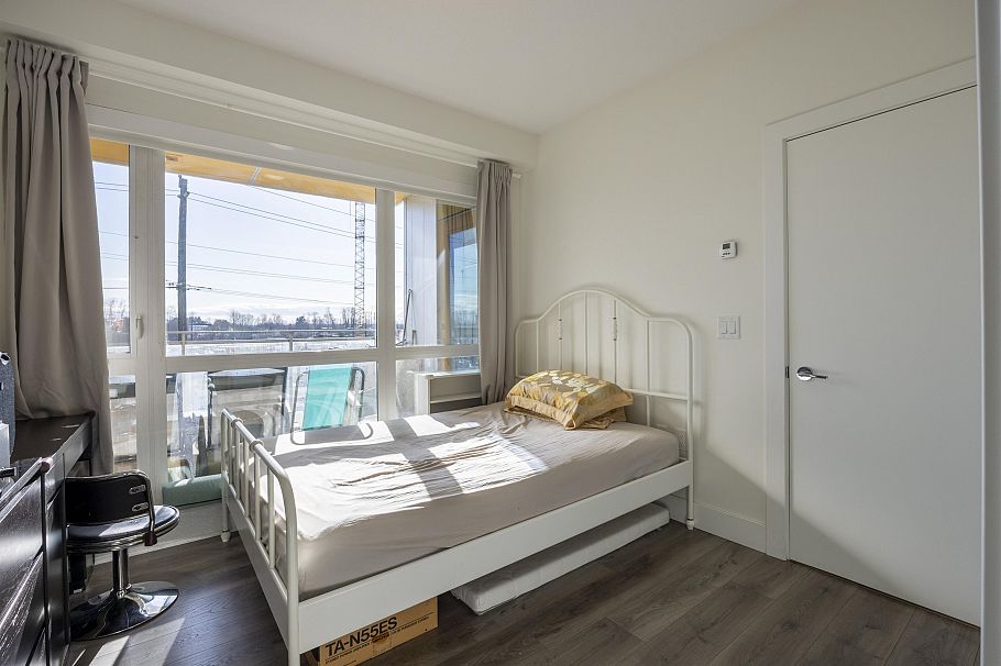 305 8580 River District Crossing Vancouver, BC - 13