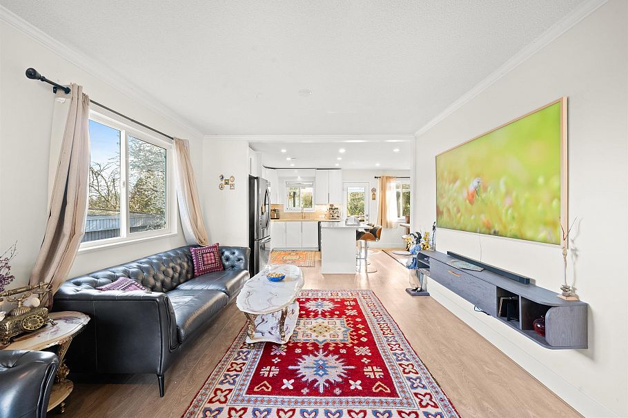 2333 Kirkstone Road North Vancouver, BC - 14