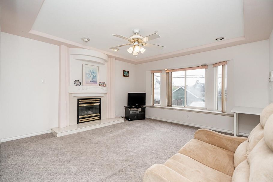 726 E 56th Avenue Vancouver, BC - 10