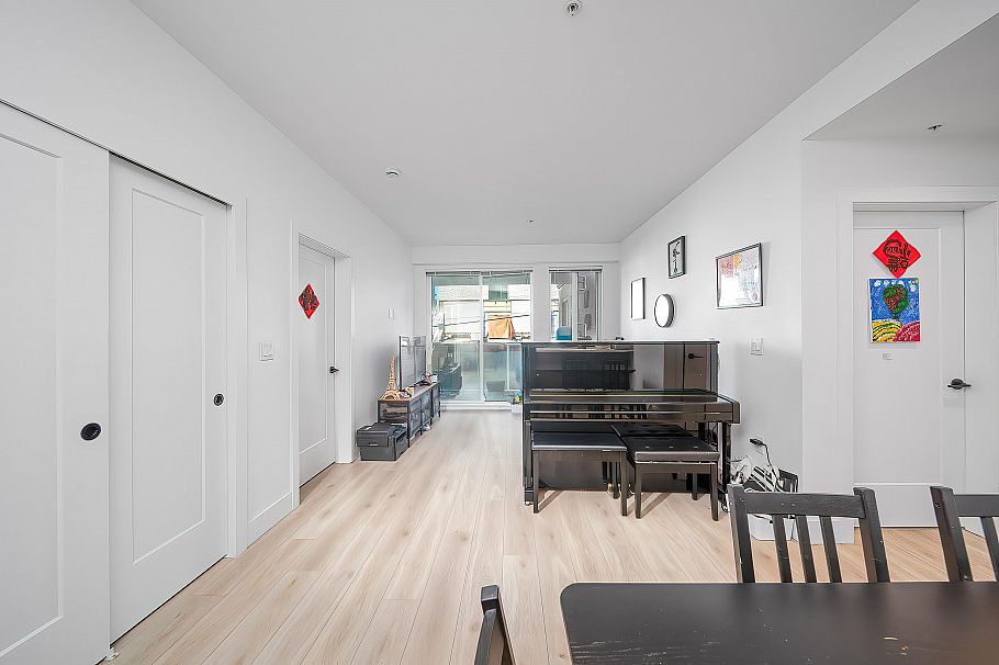 208 6933 Cambie Street Vancouver, BC - 11