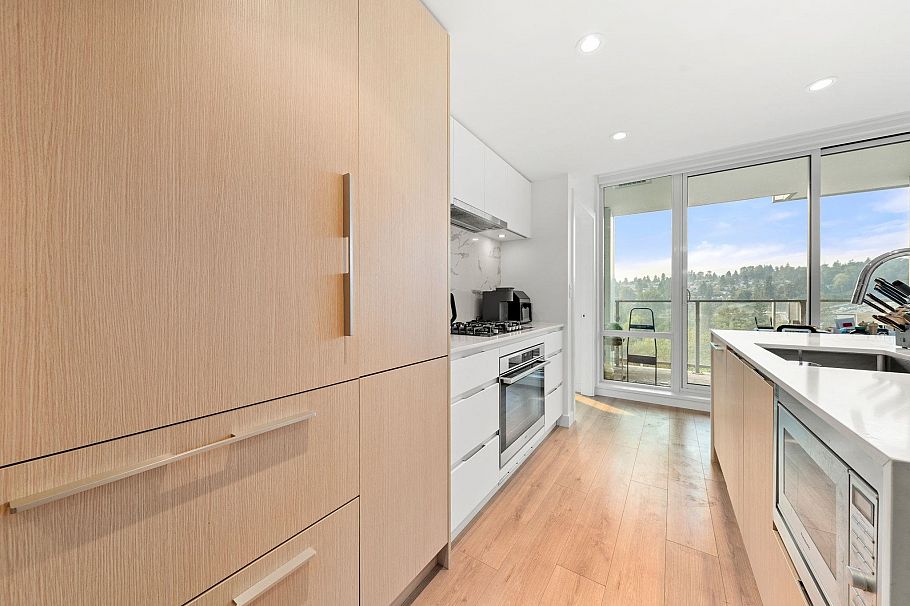 1401 1500 Fern Street North Vancouver, BC - 4