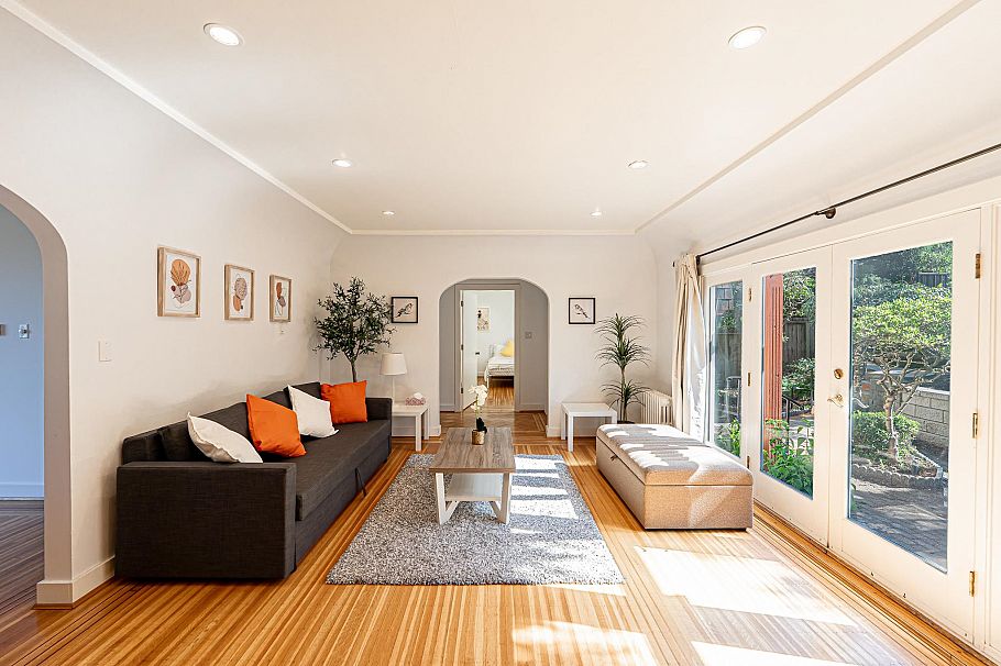 4327 Locarno Crescent Vancouver, BC - 7