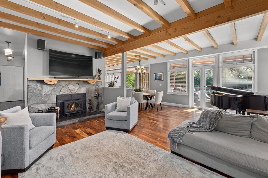 145 E Kensington Road North Vancouver, BC - 9