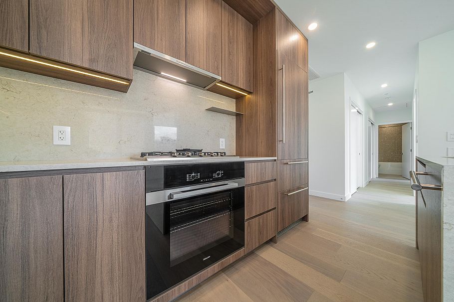 506 5212 Cambie Street Vancouver, BC - 9