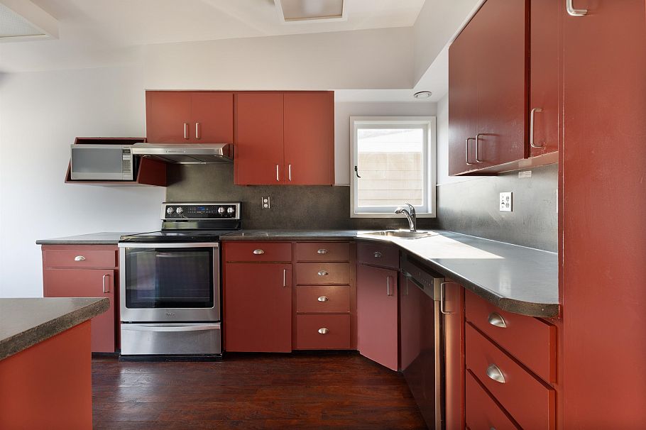 1063 Whitchurch Street North Vancouver, BC - 6