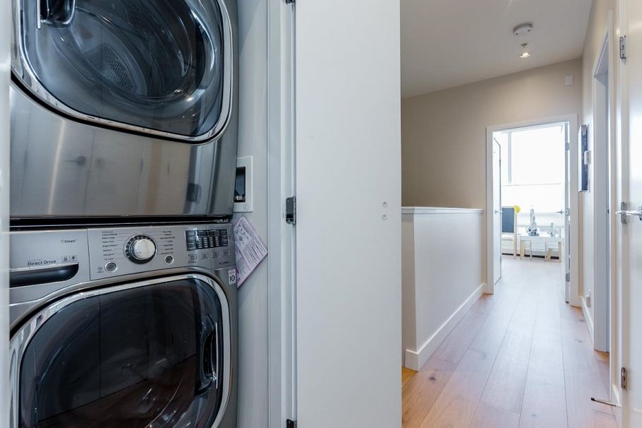 1635 Eastern Avenue North Vancouver, BC - 18