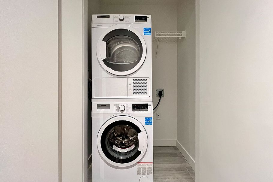 210 5168 Cambie Street Vancouver, BC - 12