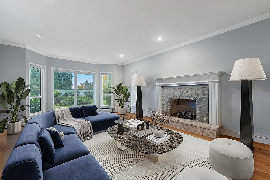 4053 W 38th Avenue Vancouver, BC - 1