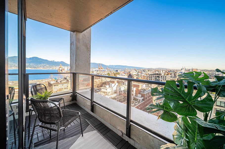 1201 108 W Cordova Street Vancouver, BC - 6