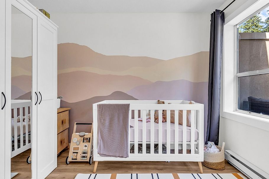 305 1500 Ostler Court North Vancouver, BC - 21