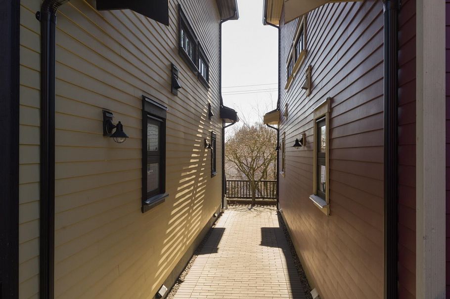 723 Union Street Vancouver, BC - 35