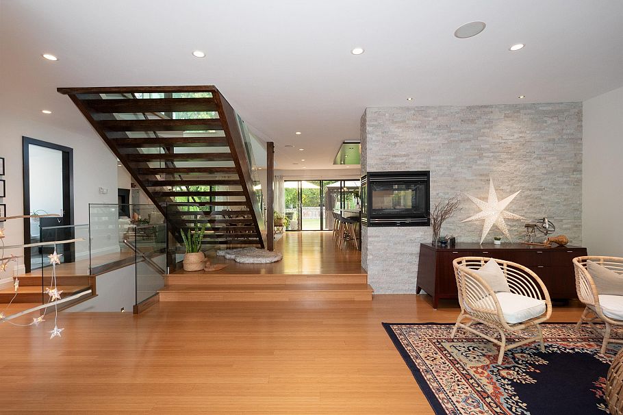 1930 Panorama Drive North Vancouver, BC - 5