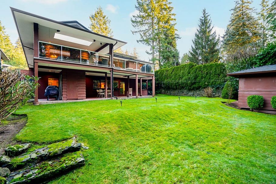 4695 Mapleridge Drive North Vancouver, BC - 28
