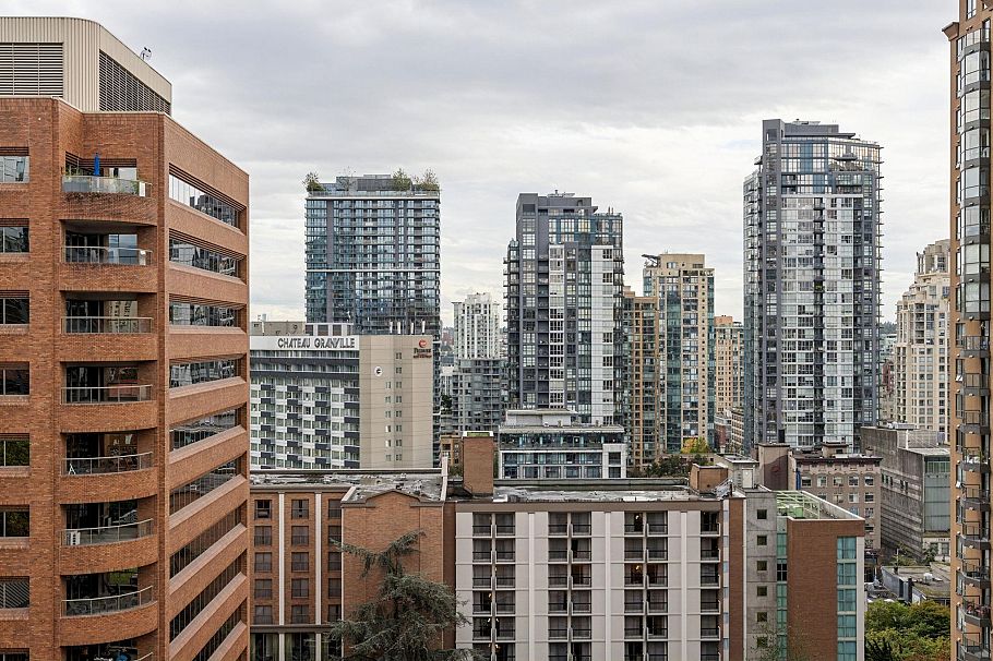 1502 1133 Hornby Street Vancouver, BC - 24