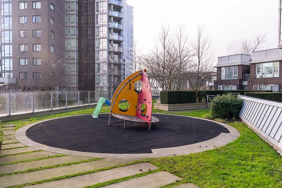 705 550 Pacific Street Vancouver, BC - 36