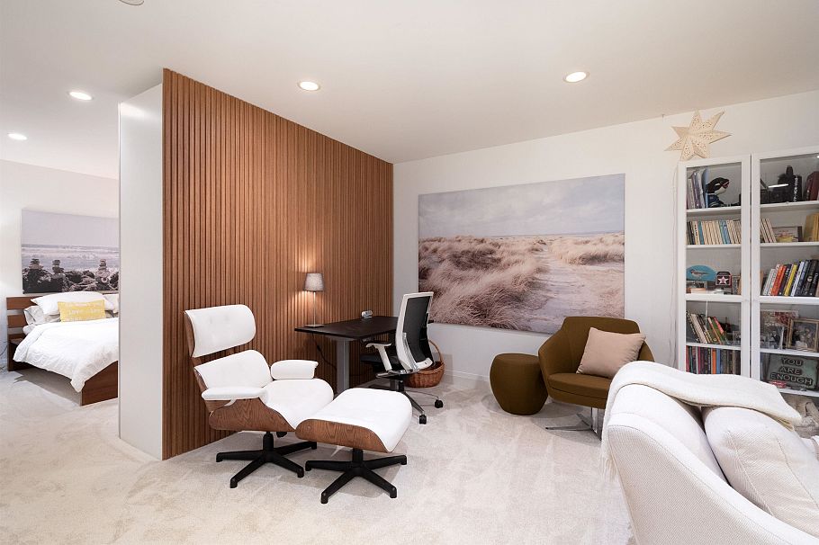 1930 Panorama Drive North Vancouver, BC - 31