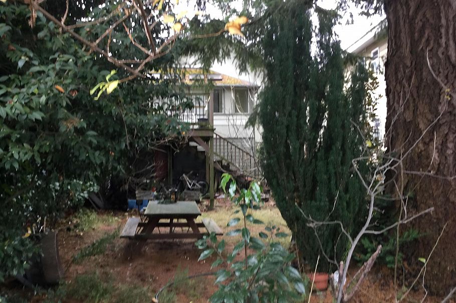 8479 Selkirk Street Vancouver, BC - 5