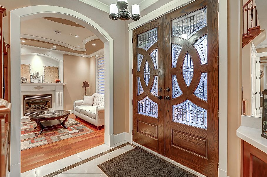 66 W 44th Avenue Vancouver, BC - 3