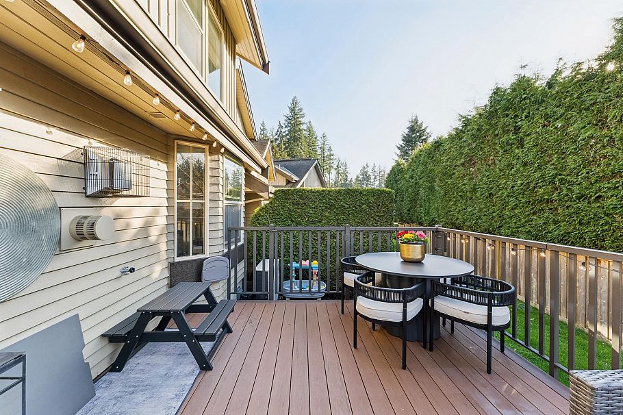 5 1550 Larkhall Crescent North Vancouver, BC - 28