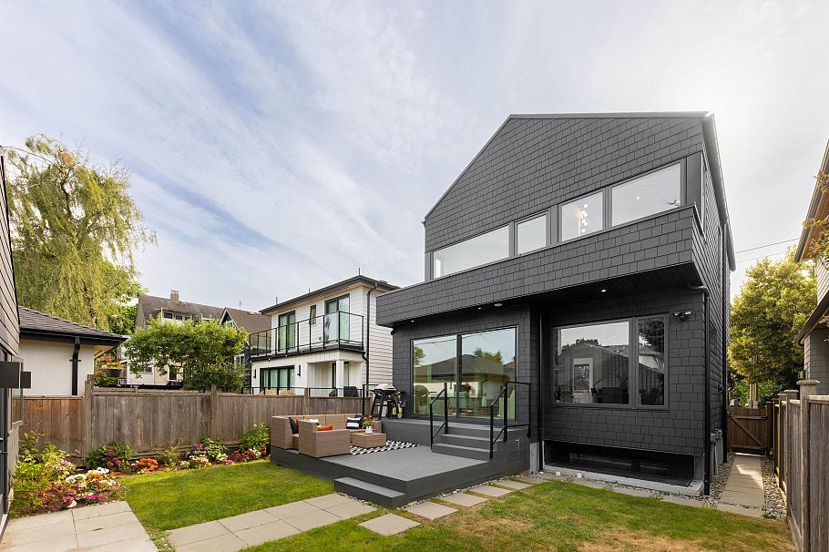 4626 Windsor Street Vancouver, BC - 39
