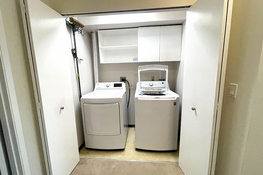 8132 Laval Place Vancouver, BC - 14