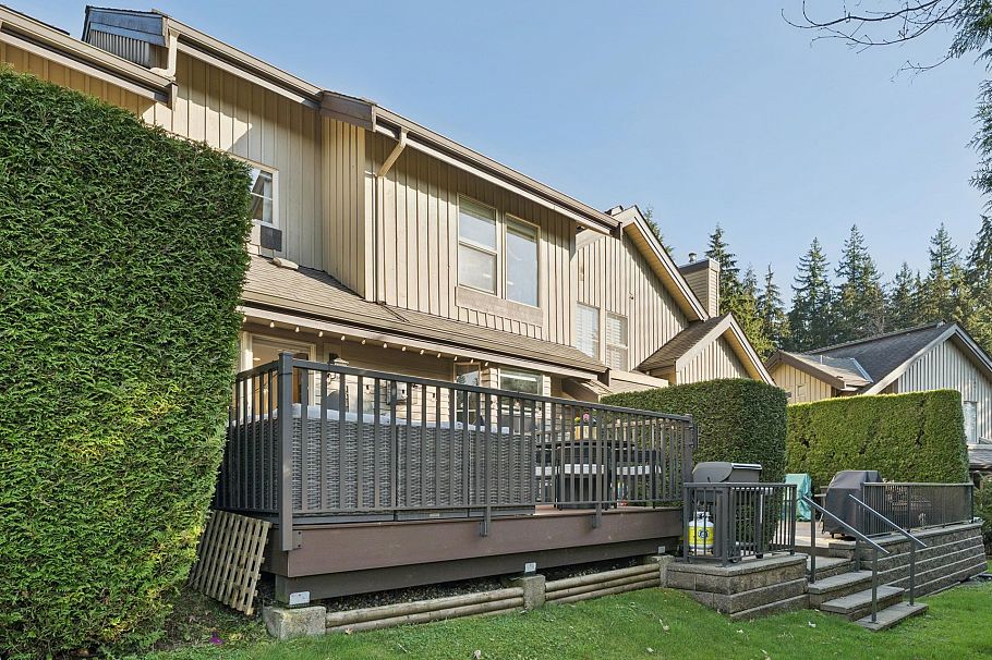 5 1550 Larkhall Crescent North Vancouver, BC - 33