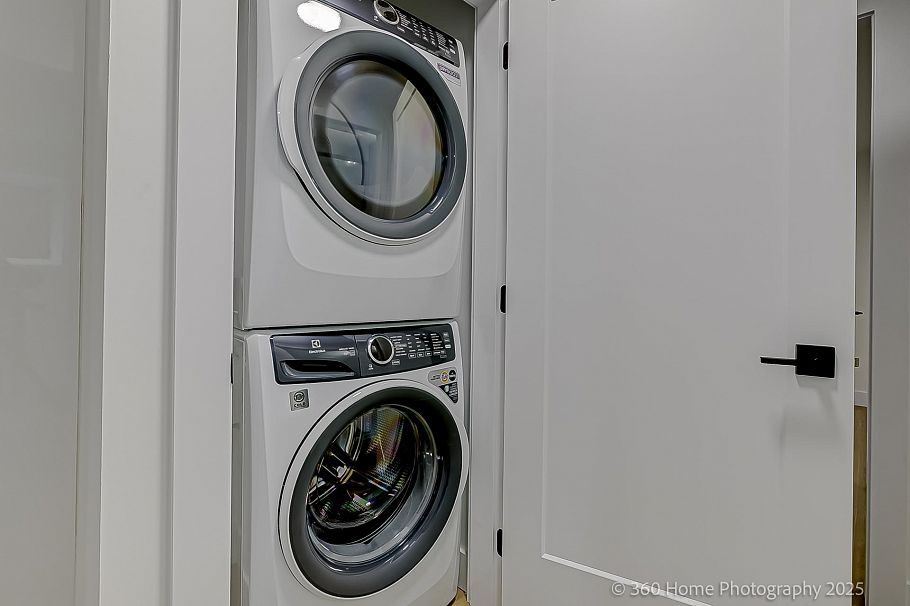 3252 Allan Road North Vancouver, BC - 20