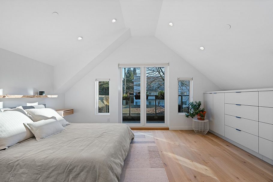 2142 W 1st Avenue Vancouver, BC - 23