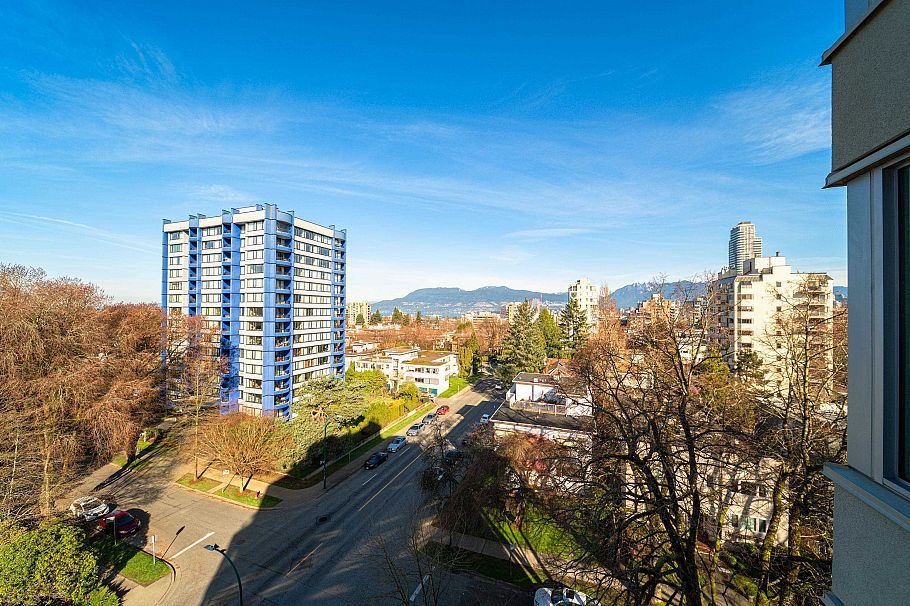 901 1566 W 13th Avenue Vancouver, BC - 17