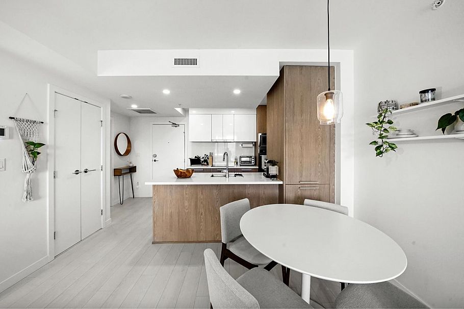 1911 285 E 10th Avenue Vancouver, BC - 7