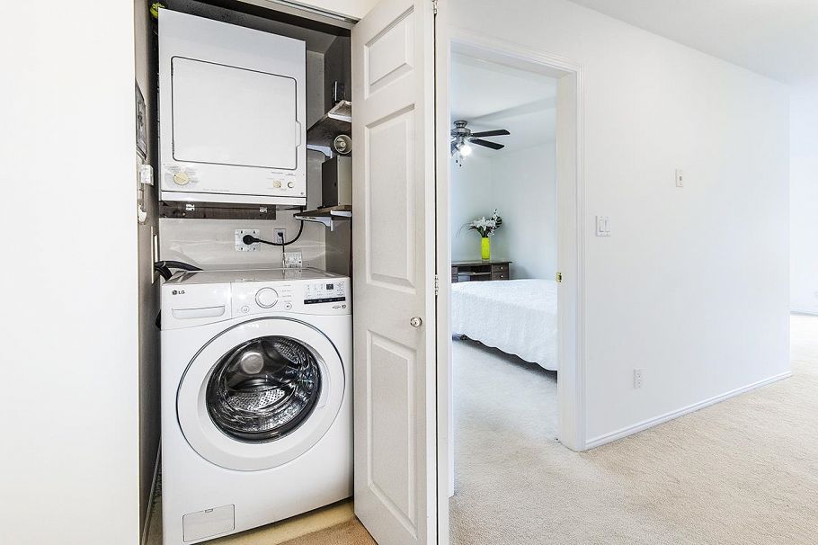 206 1085 W 17th Street North Vancouver, BC - 21