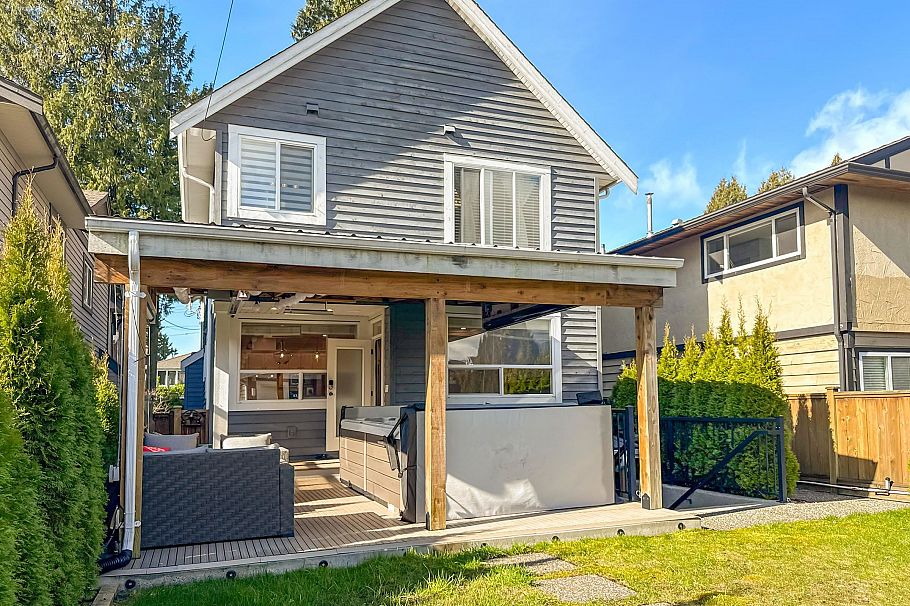 1458 William Avenue North Vancouver, BC - 25