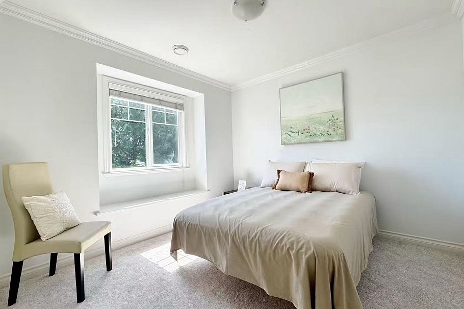 2818 W 19th Avenue Vancouver, BC - 30