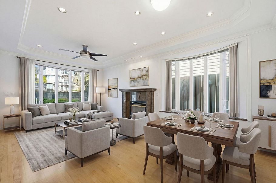 213 W 28th Street North Vancouver, BC - 2