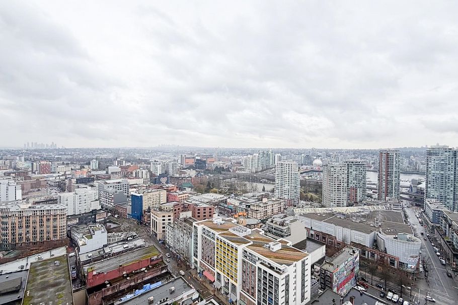 PH4 108 Cordova Street Vancouver, BC - 23