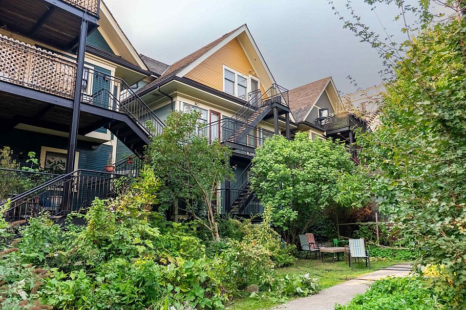 2 1116 Bute Street Vancouver, BC - 23