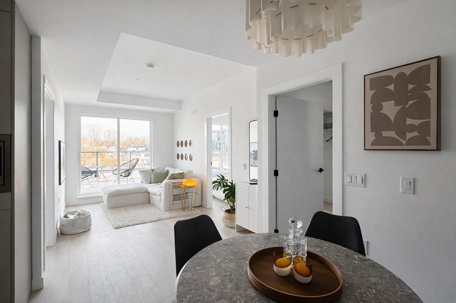 407 2268 E Broadway Avenue Vancouver, BC - 5