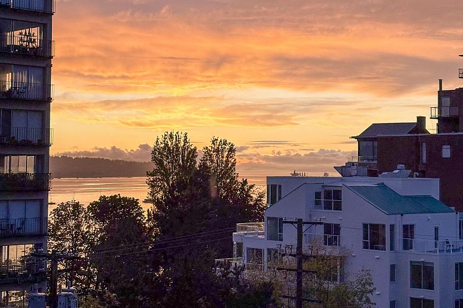 301 1330 Harwood Street Vancouver, BC - 11