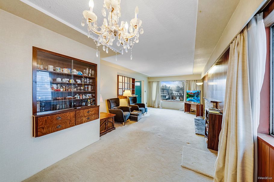 851 E 50th Avenue Vancouver, BC - 5