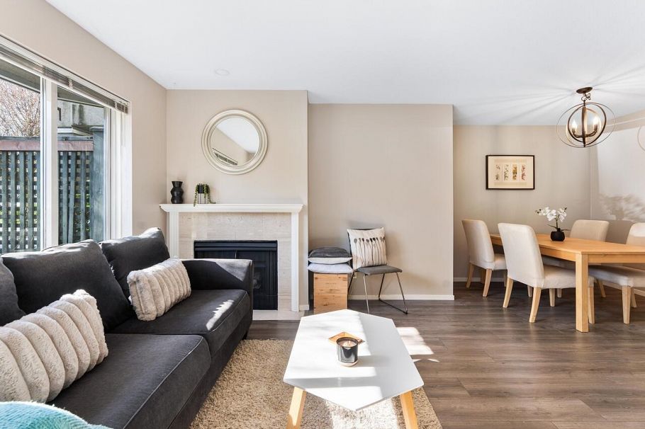 102 2195 W 5th Avenue Vancouver, BC - 2