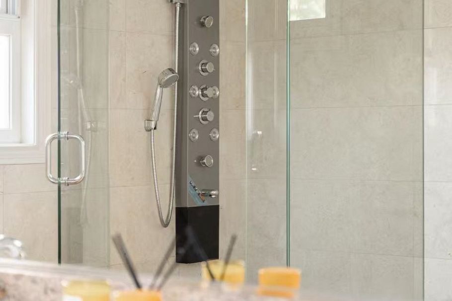 2818 W 19th Avenue Vancouver, BC - 25