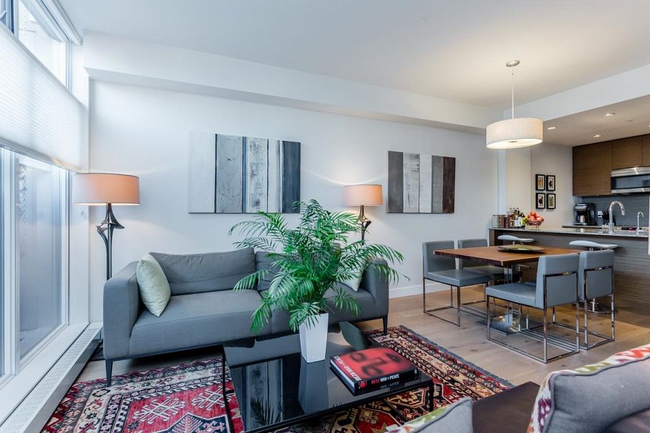 1635 Eastern Avenue North Vancouver, BC - 3