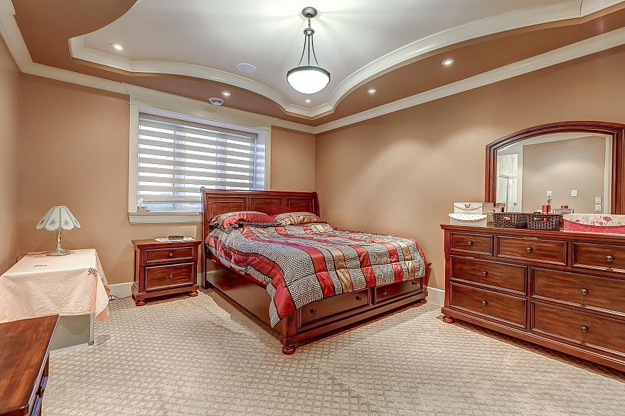 66 W 44th Avenue Vancouver, BC - 24