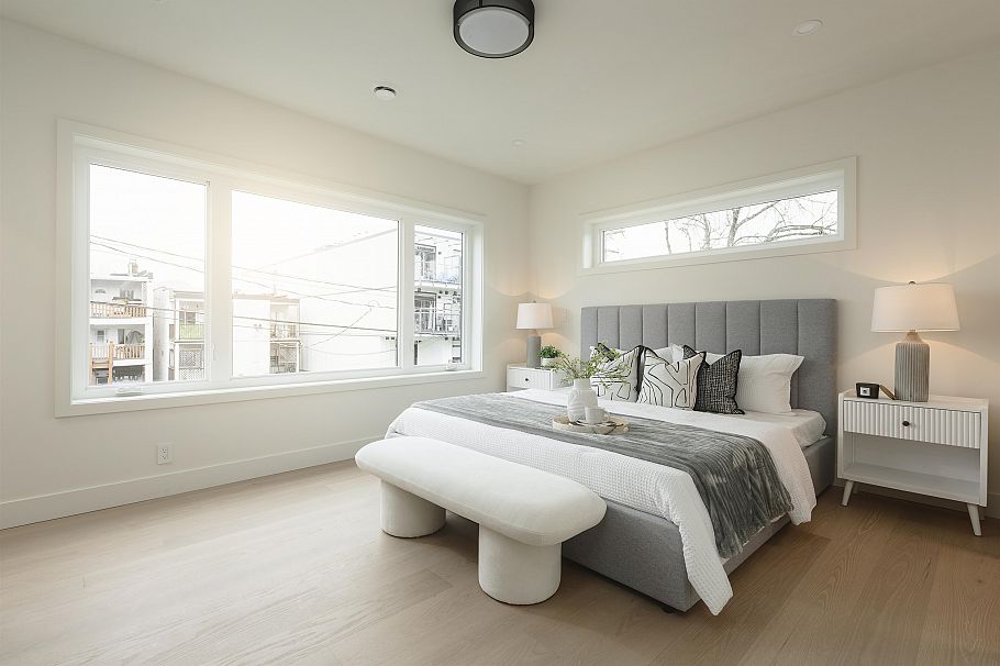 2 735 E 10th Avenue Vancouver, BC - 16