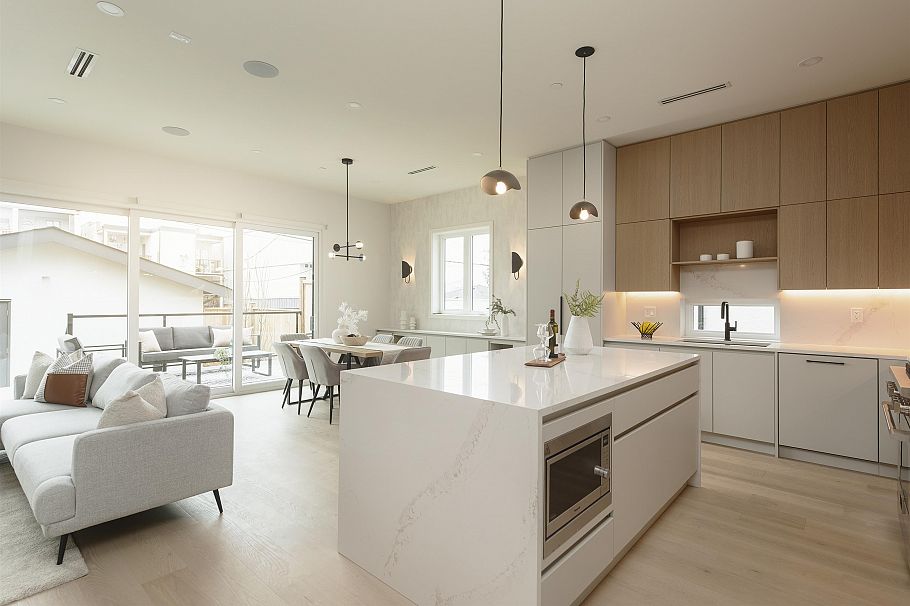 2 735 E 10th Avenue Vancouver, BC - 6