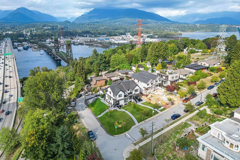 3615 Yale Street Vancouver, BC - 3