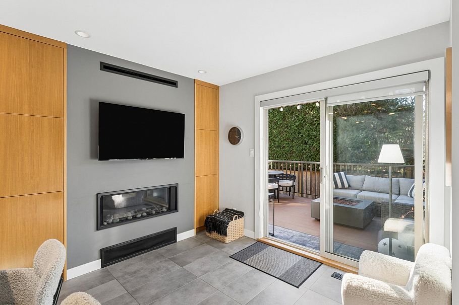 5 1550 Larkhall Crescent North Vancouver, BC - 14